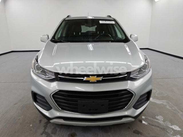 Photo 12 of 2021 CHEVROLET TRAX 1LT (VIN KL7CJLSM2MB374452)