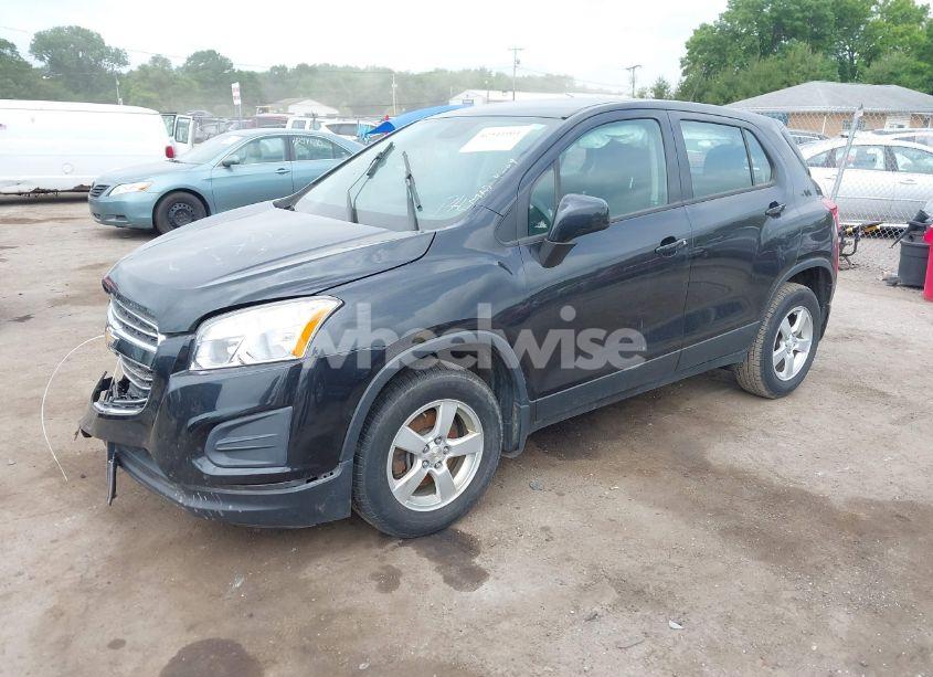 Photo 2 of 2016 Chevrolet Trax 1LS (VIN KL7CJNSB0GB655454)