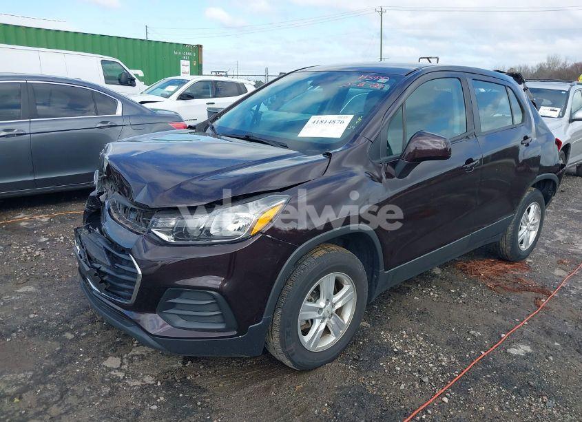 Photo 2 of 2020 Chevrolet Trax AWD LS (VIN KL7CJNSB2LB336065)