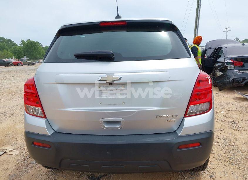Photo 15 of 2016 Chevrolet Trax 1LS (VIN KL7CJNSB3GB759579)