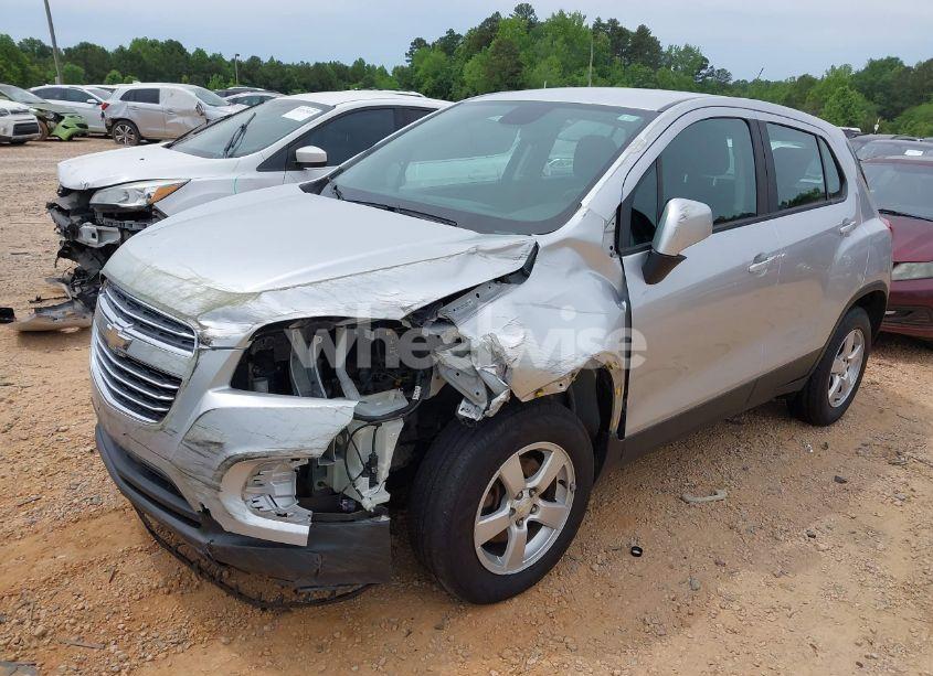 Photo 2 of 2016 Chevrolet Trax 1LS (VIN KL7CJNSB3GB759579)