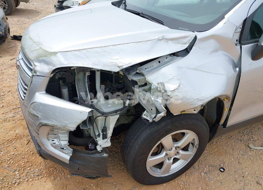 Photo 6 of 2016 Chevrolet Trax 1LS (VIN KL7CJNSB3GB759579)