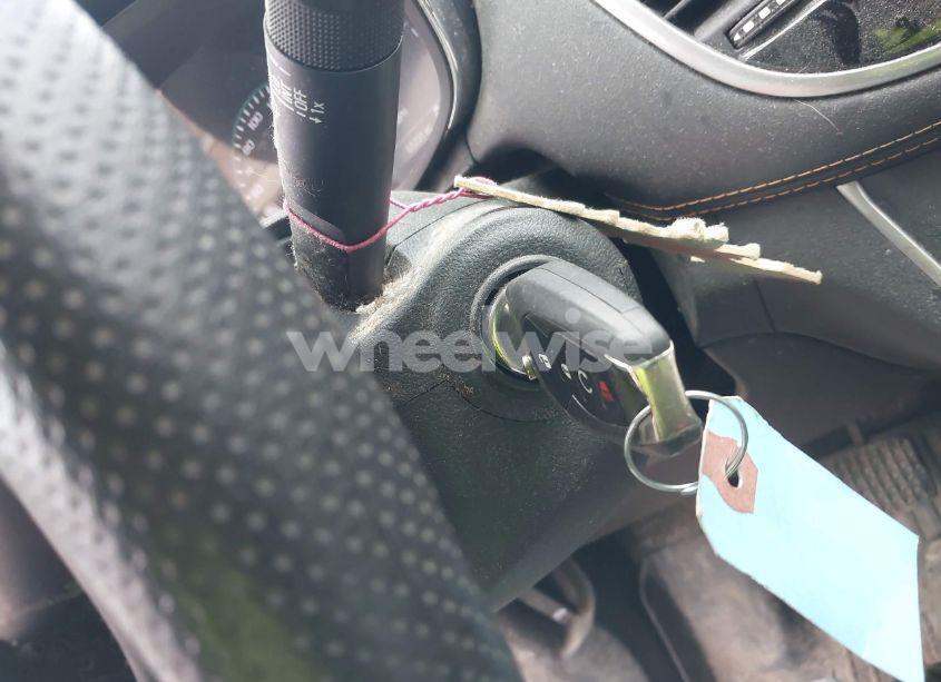 Photo 11 of 2021 Chevrolet Trax AWD LS (VIN KL7CJNSB3MB304128)