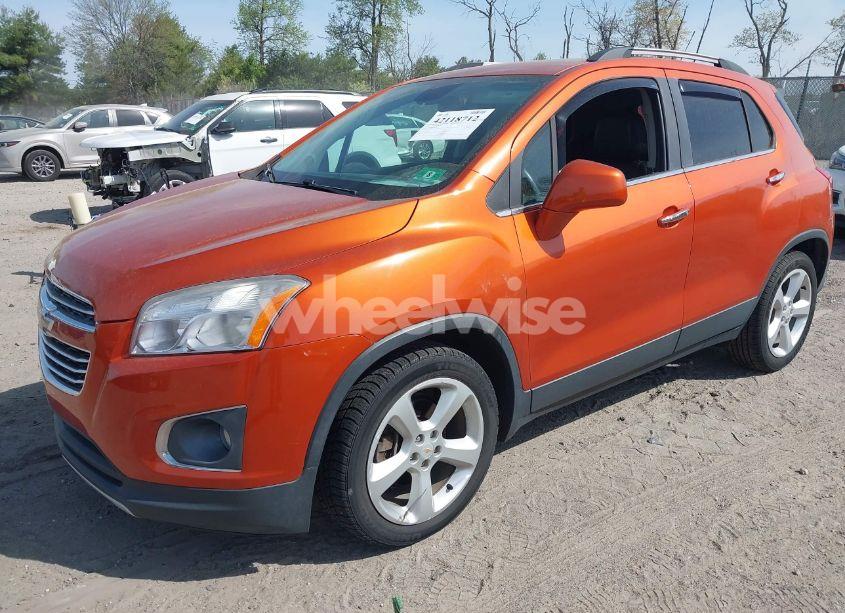 Photo 2 of 2015 Chevrolet Trax LTZ (VIN KL7CJNSB5FB071470)