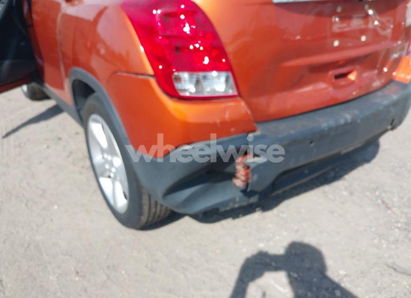 Photo 6 of 2015 Chevrolet Trax LTZ (VIN KL7CJNSB5FB071470)