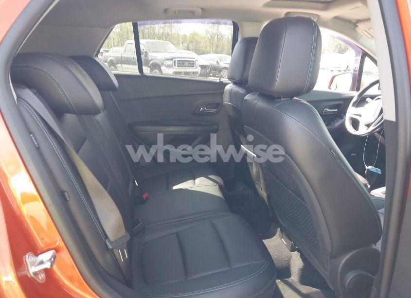 Photo 8 of 2015 Chevrolet Trax LTZ (VIN KL7CJNSB5FB071470)