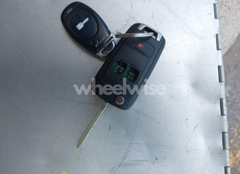 Photo 11 of 2018 Chevrolet Trax LS (VIN KL7CJNSB5JB575431)