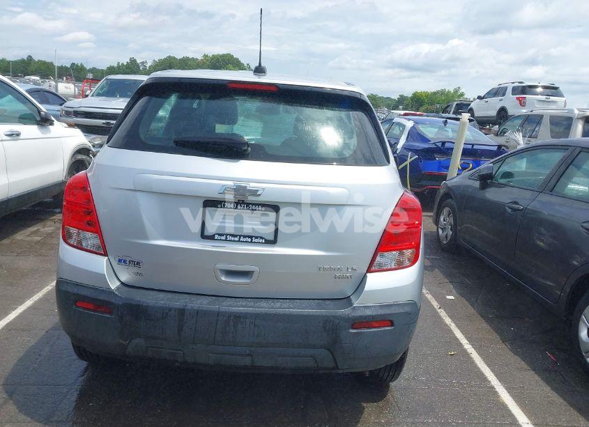 Photo 16 of 2016 Chevrolet Trax 1LS (VIN KL7CJNSB7GB538129)