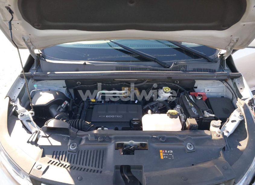 Photo 10 of 2020 Chevrolet Trax AWD LS (VIN KL7CJNSB9LB033462)