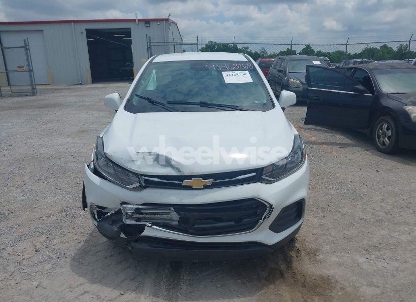 Photo 12 of 2022 Chevrolet Trax AWD LS (VIN KL7CJNSM0NB527682)