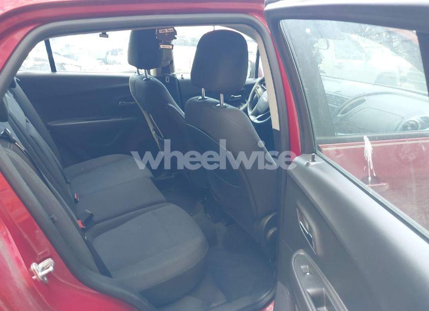 Photo 8 of 2015 Chevrolet Trax 1LS (VIN KL7CJPSB0FB198204)