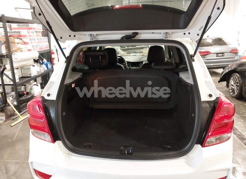 Photo 17 of 2019 Chevrolet Trax LT (VIN KL7CJPSB0KB823632)