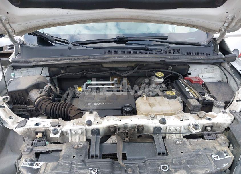 Photo 10 of 2019 Chevrolet Trax LT (VIN KL7CJPSB0KB905232)