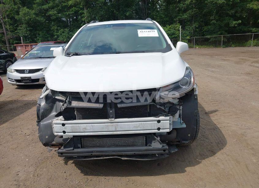 Photo 12 of 2019 Chevrolet Trax LT (VIN KL7CJPSB0KB905232)