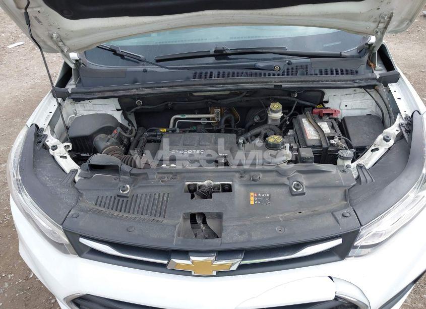 Photo 10 of 2017 Chevrolet Trax LT (VIN KL7CJPSB2HB239001)