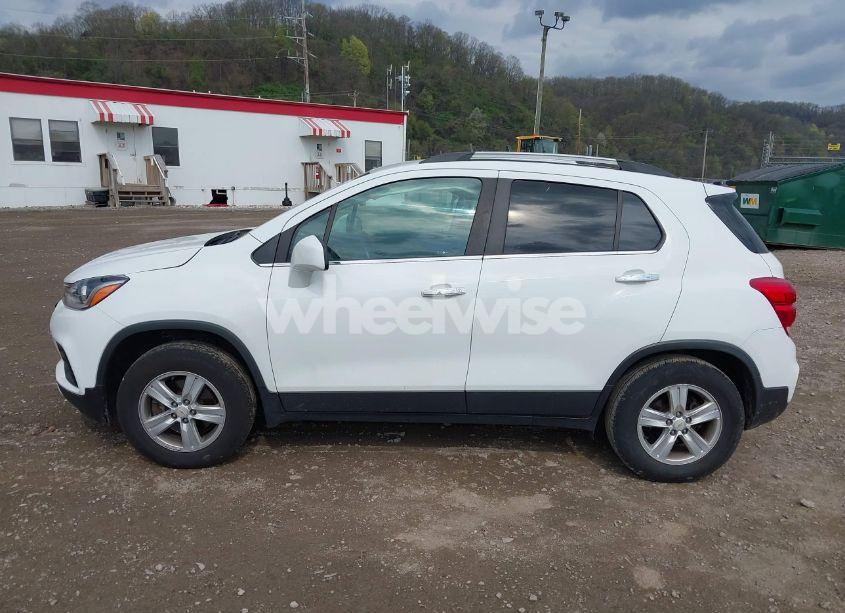 Photo 15 of 2017 Chevrolet Trax LT (VIN KL7CJPSB2HB239001)
