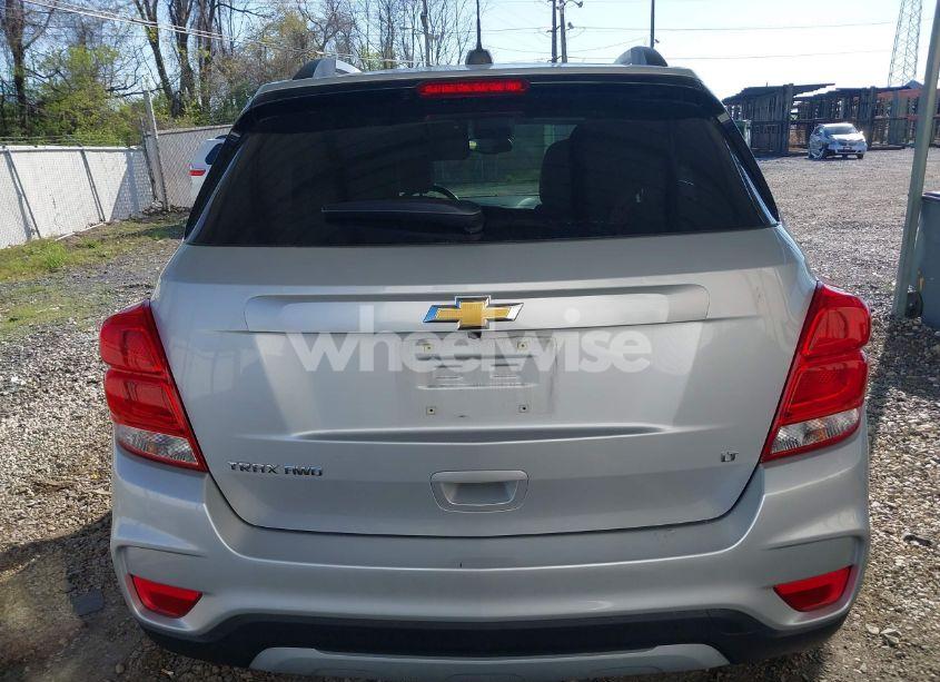 Photo 17 of 2019 Chevrolet Trax LT (VIN KL7CJPSB2KB954481)