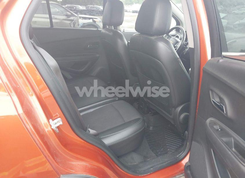 Photo 8 of 2016 Chevrolet Trax LT (VIN KL7CJPSB3GB522182)