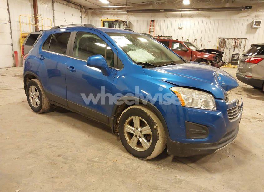 2016 Chevrolet Trax LT (VIN KL7CJPSB3GB550810) main photo