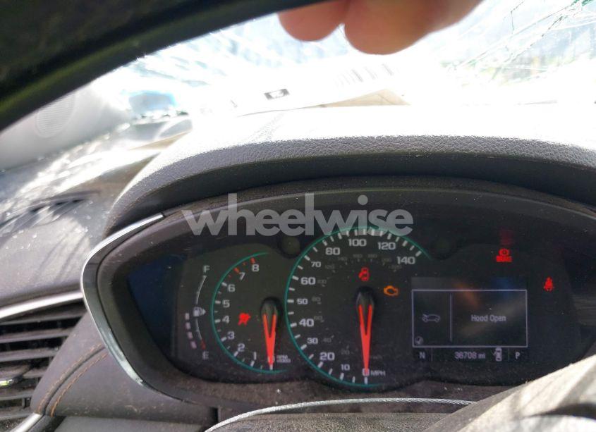 Photo 7 of 2019 Chevrolet Trax LT (VIN KL7CJPSB3KB825715)