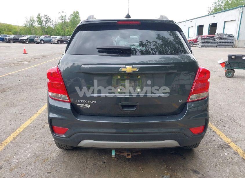 Photo 16 of 2018 Chevrolet Trax LT (VIN KL7CJPSB4JB672681)
