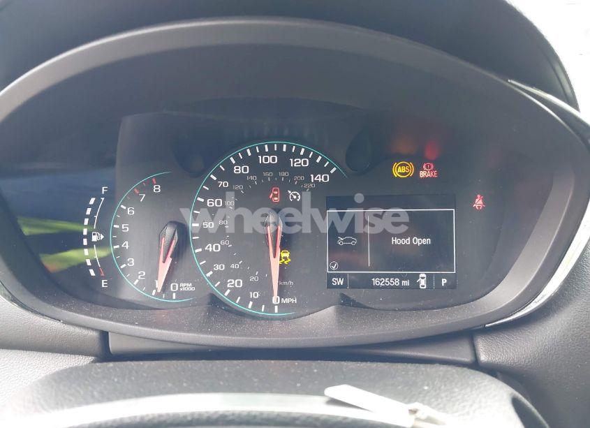 Photo 7 of 2018 Chevrolet Trax LT (VIN KL7CJPSB4JB672681)