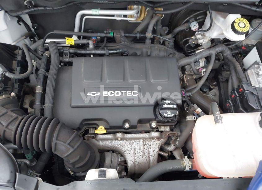 Photo 10 of 2019 Chevrolet Trax LT (VIN KL7CJPSB4KB940338)