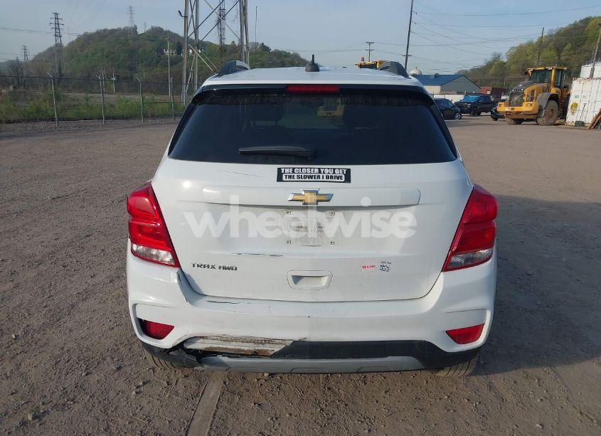 Photo 17 of 2021 Chevrolet Trax AWD LT (VIN KL7CJPSB4MB306546)