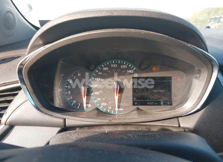 Photo 7 of 2021 Chevrolet Trax AWD LT (VIN KL7CJPSB4MB306546)