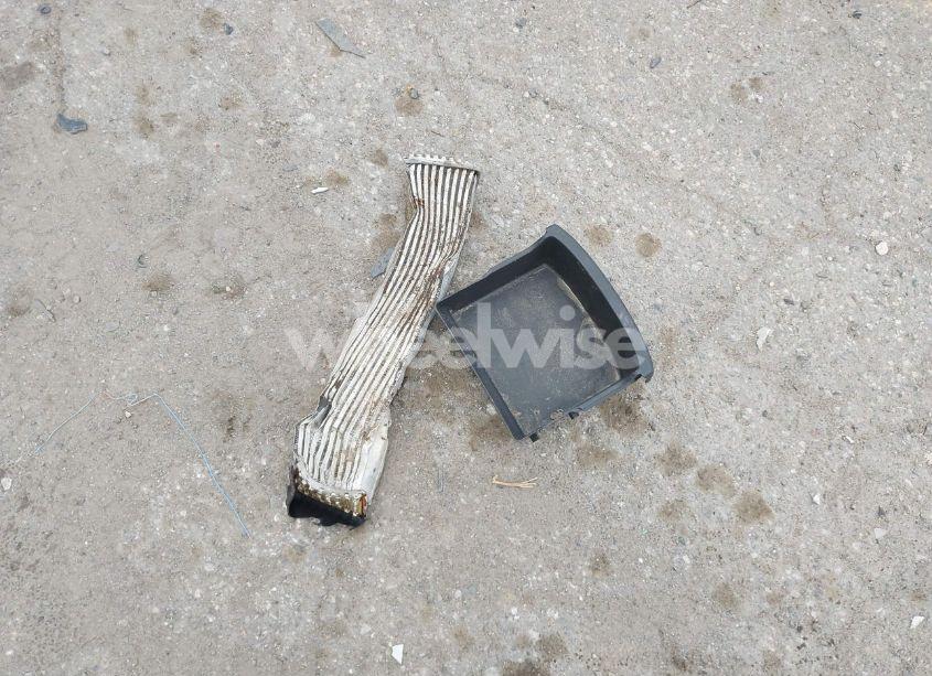 Photo 12 of 2019 Chevrolet Trax LT (VIN KL7CJPSB6KB957920)