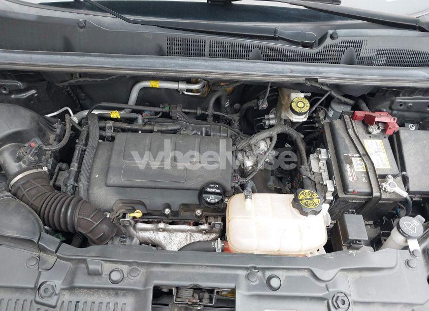 Photo 10 of 2021 Chevrolet Trax AWD LT (VIN KL7CJPSB6MB340892)