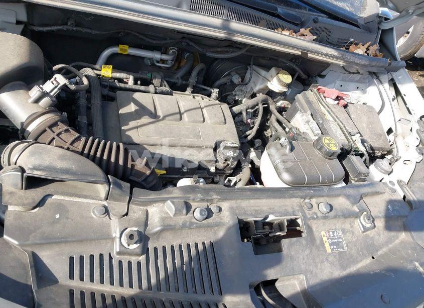 Photo 10 of 2021 Chevrolet Trax AWD LT (VIN KL7CJPSB7MB354316)