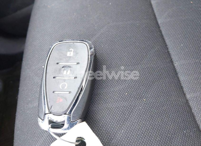 Photo 11 of 2021 Chevrolet Trax AWD LT (VIN KL7CJPSB7MB354316)