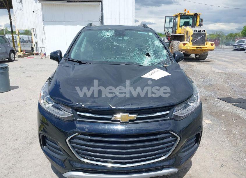 Photo 12 of 2019 Chevrolet Trax LT (VIN KL7CJPSB8KB901218)
