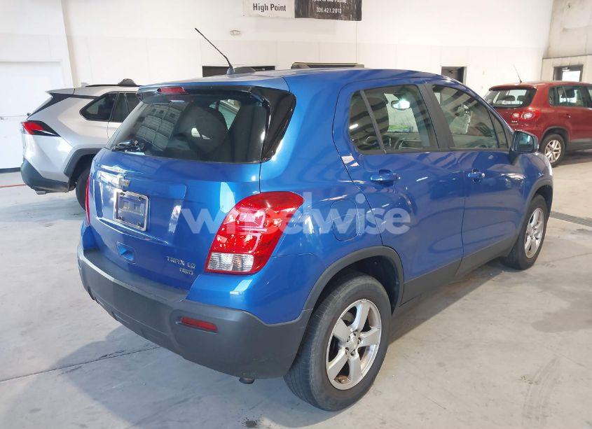 Photo 4 of 2015 Chevrolet Trax 1LS (VIN KL7CJPSB9FB216084)