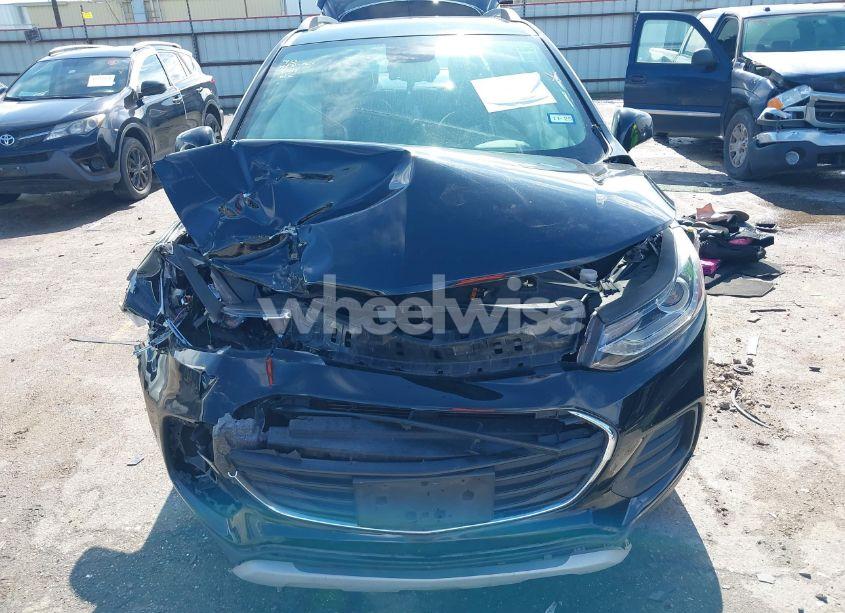 Photo 12 of 2019 Chevrolet Trax LT (VIN KL7CJPSB9KB823757)