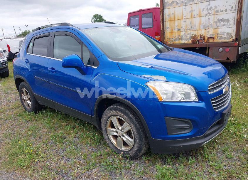 2016 Chevrolet Trax LT (VIN KL7CJPSBXGB620500) main photo