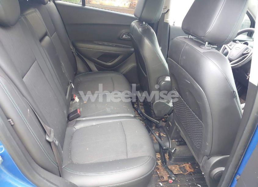 Photo 8 of 2016 Chevrolet Trax LT (VIN KL7CJPSBXGB620500)