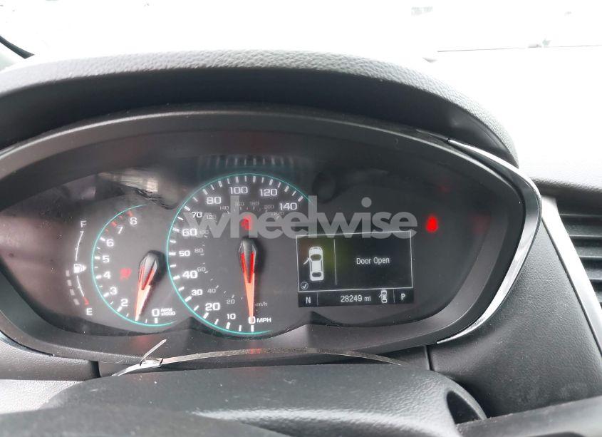 Photo 7 of 2021 Chevrolet Trax AWD LT (VIN KL7CJPSBXMB311623)