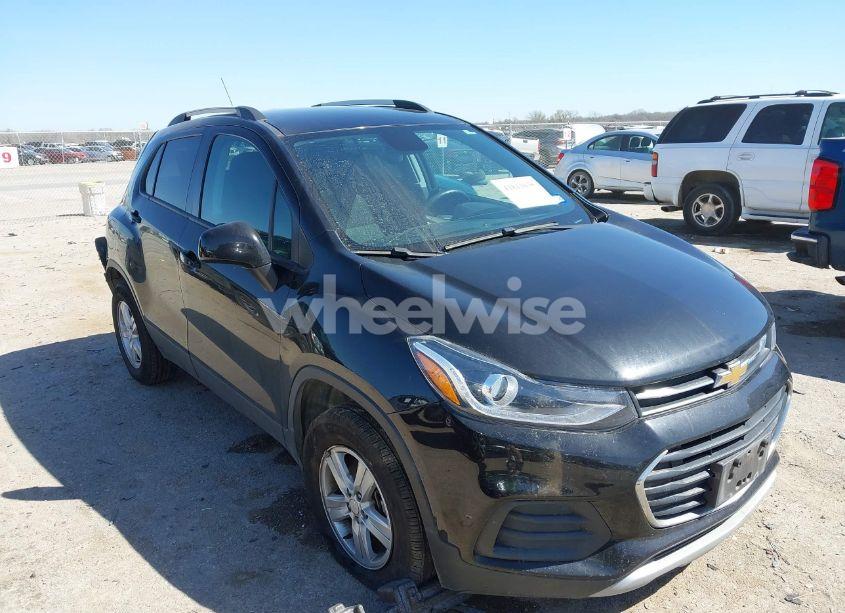 2021 Chevrolet Trax AWD LT (VIN KL7CJPSM0MB363232) main photo
