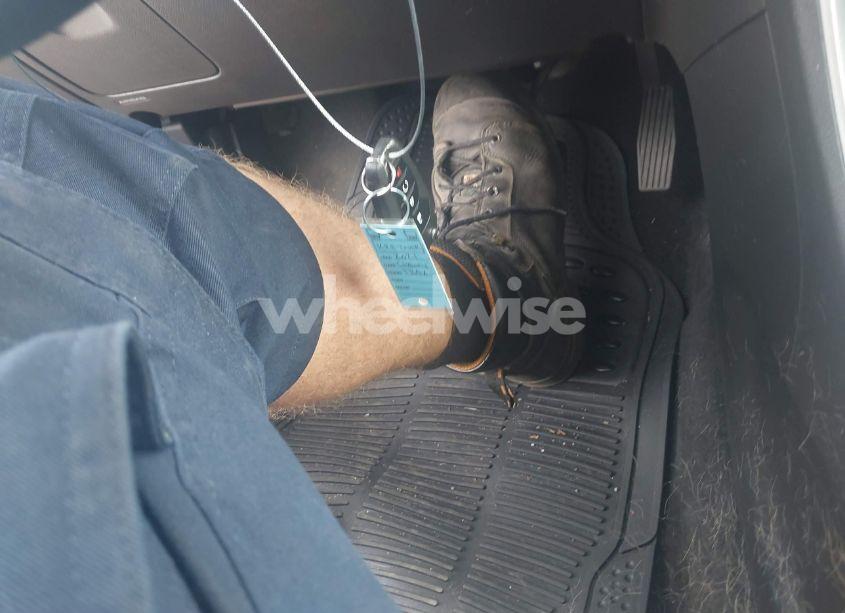 Photo 11 of 2021 Chevrolet Trax AWD LT (VIN KL7CJPSM5MB374551)