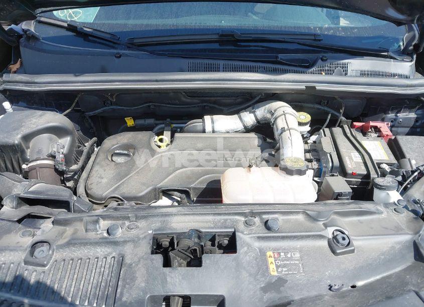 Photo 10 of 2022 Chevrolet Trax AWD LT (VIN KL7CJPSM7NB568709)