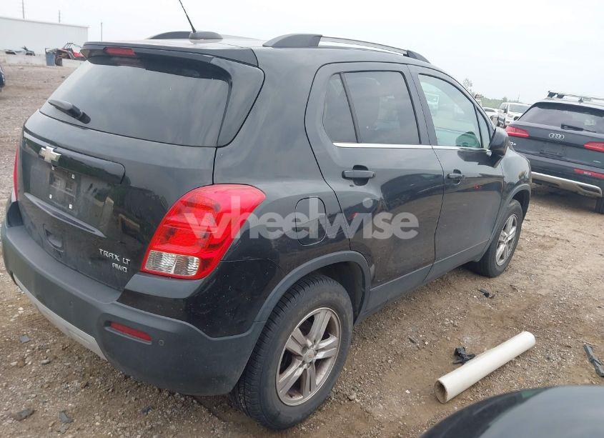 Photo 4 of 2015 Chevrolet Trax LT (VIN KL7CJRSB4FB060760)