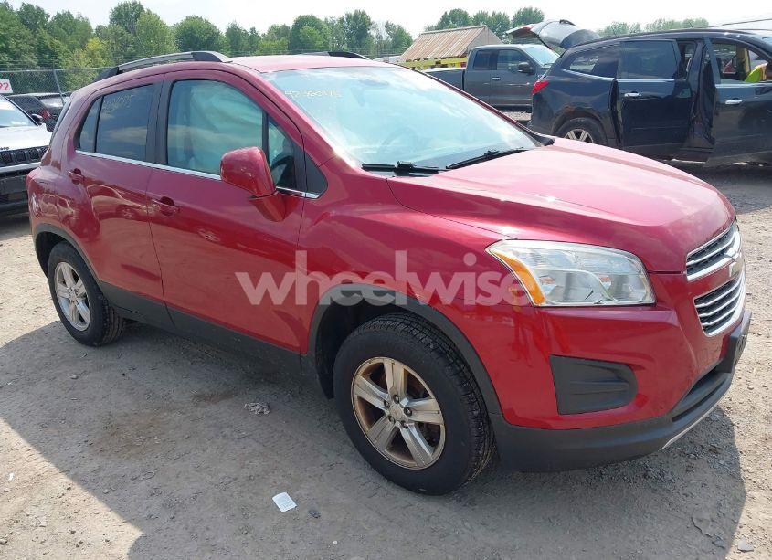 2015 Chevrolet Trax LT (VIN KL7CJRSB7FB062860) main photo