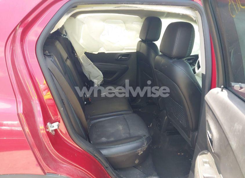 Photo 8 of 2015 Chevrolet Trax LT (VIN KL7CJRSB7FB062860)