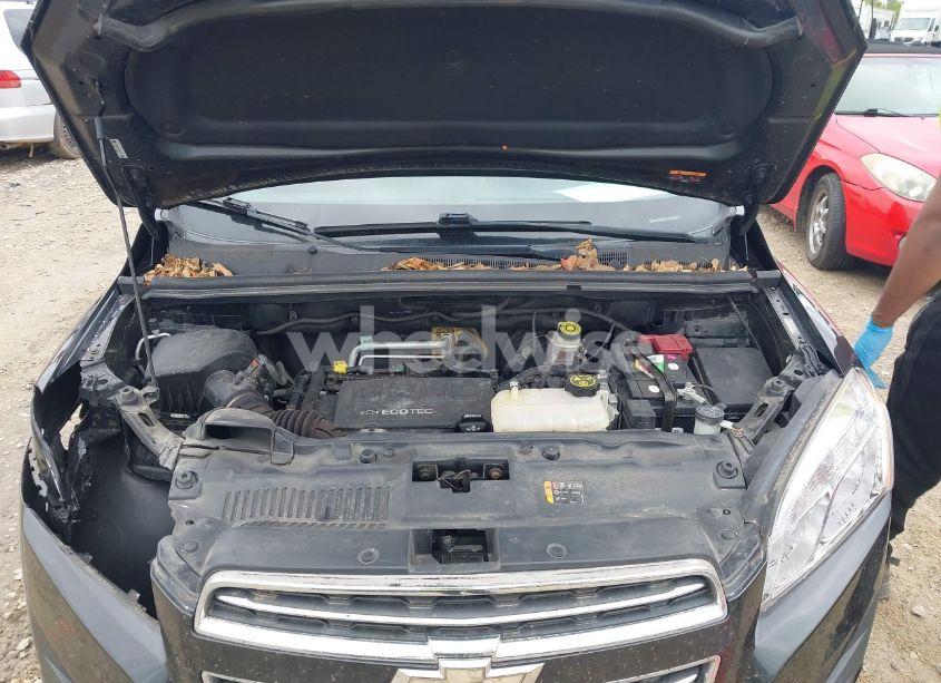 Photo 10 of 2015 Chevrolet Trax LT (VIN KL7CJRSB7FB240671)