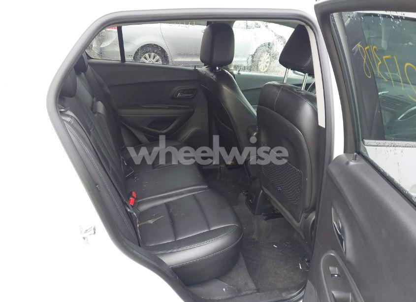 Photo 8 of 2015 Chevrolet Trax LTZ (VIN KL7CJTSB0FB134740)