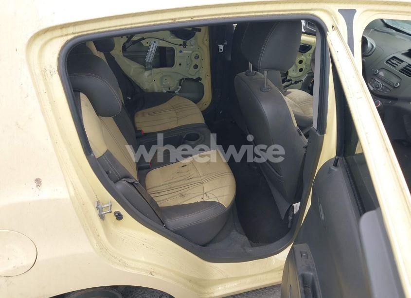 Photo 8 of 2014 Chevrolet Spark LS AUTO (VIN KL8CB6S92EC404096)