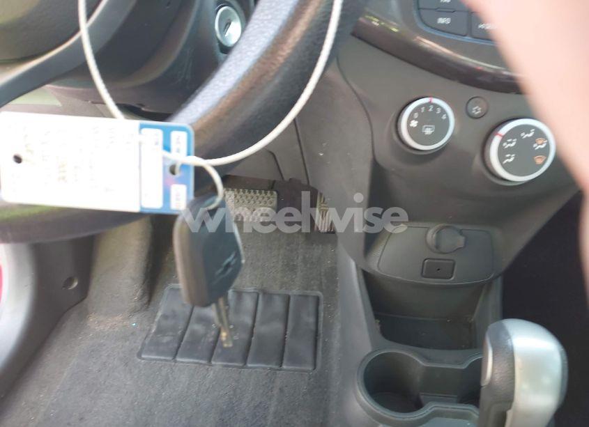 Photo 11 of 2014 Chevrolet Spark LS AUTO (VIN KL8CB6S92EC462497)