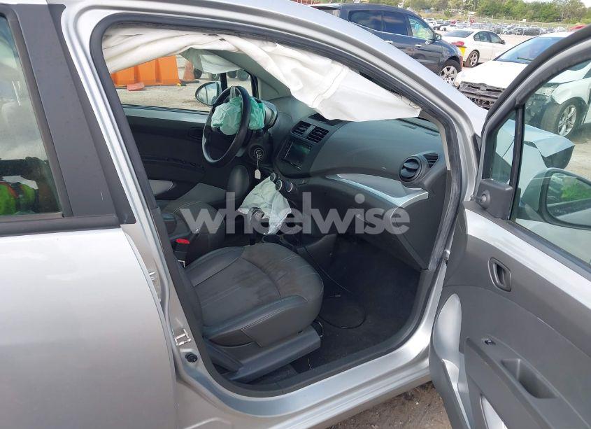 Photo 5 of 2014 Chevrolet Spark LS AUTO (VIN KL8CB6S96EC530039)